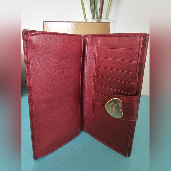Gucci Guccissima Heart Continental Wallet - Picture 6 of 14